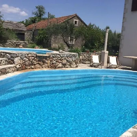 With Swimming Pool Zrnovo, Korcula - 21436 *