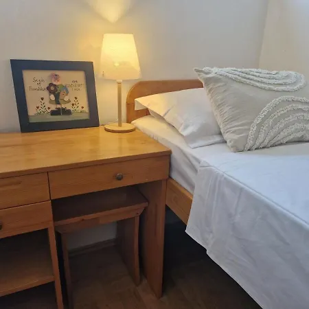 Apartament With Swimming Pool Zrnovo, Korcula - 21436 *