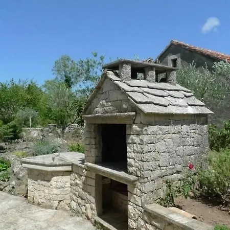 With Swimming Pool Zrnovo, Korcula - 21436 Apartament Zrnovo