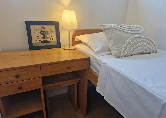 Lägenhet With Swimming Pool Zrnovo, Korcula - 21436 *