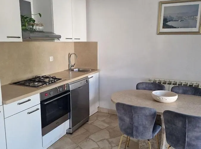 Lägenhet With Swimming Pool Zrnovo, Korcula - 21436 Zrnovo