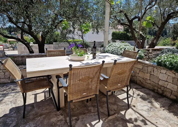 With Swimming Pool Zrnovo, Korcula - 21436 Lägenhet *